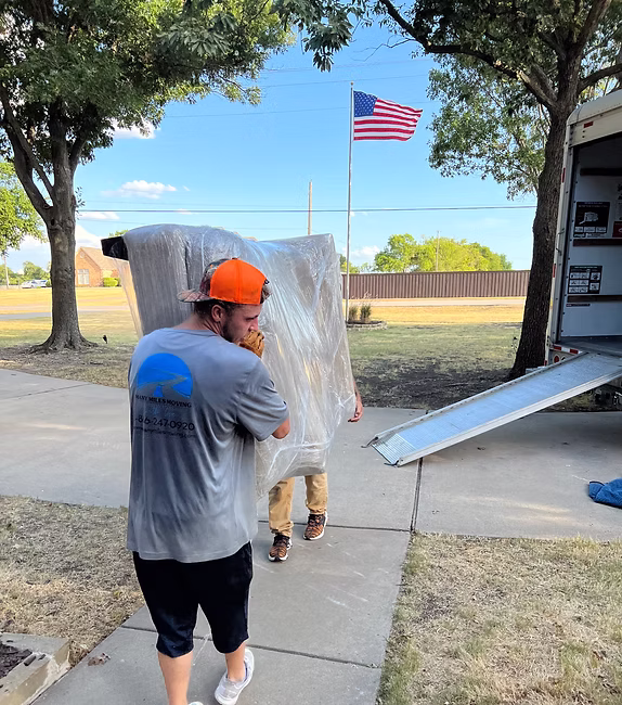 Platinum Marketing Agency. Moving Website Designer.